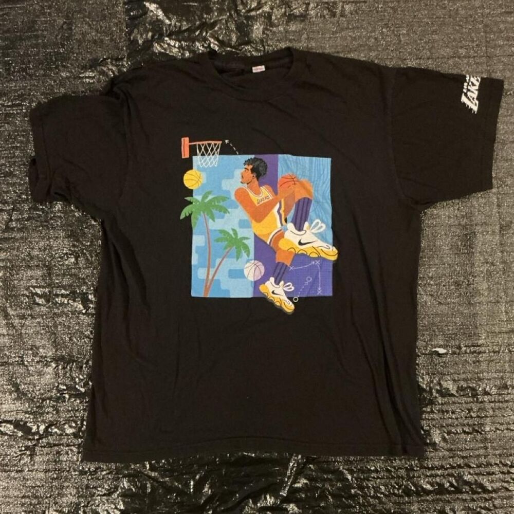 Nike Men's Black T-shirt